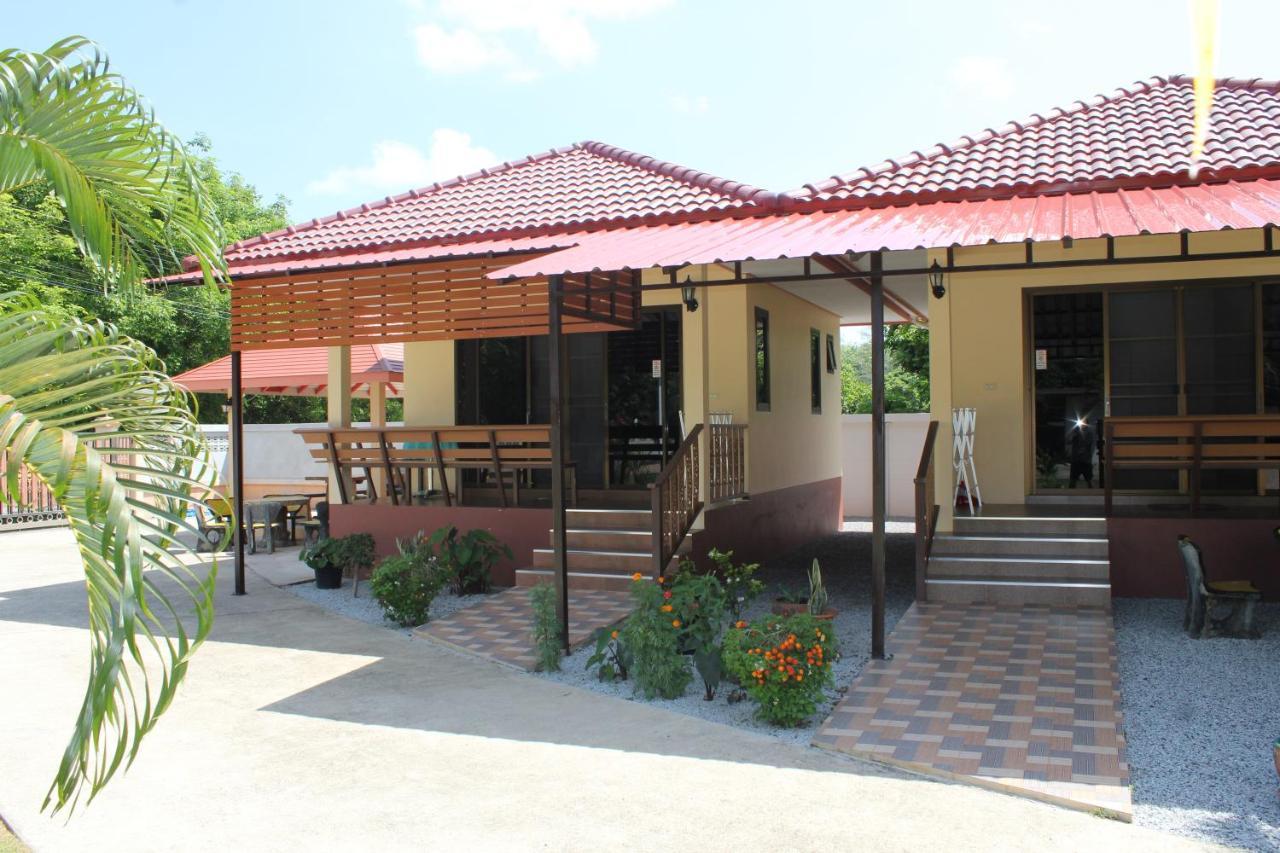 ראיונג Naluemon Village Fh 1 מראה חיצוני תמונה